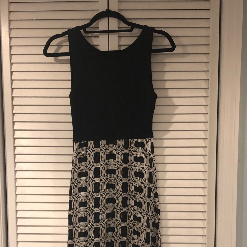 Bebe Dress - Picture 2 of 7